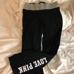 VS pink yoga pants
